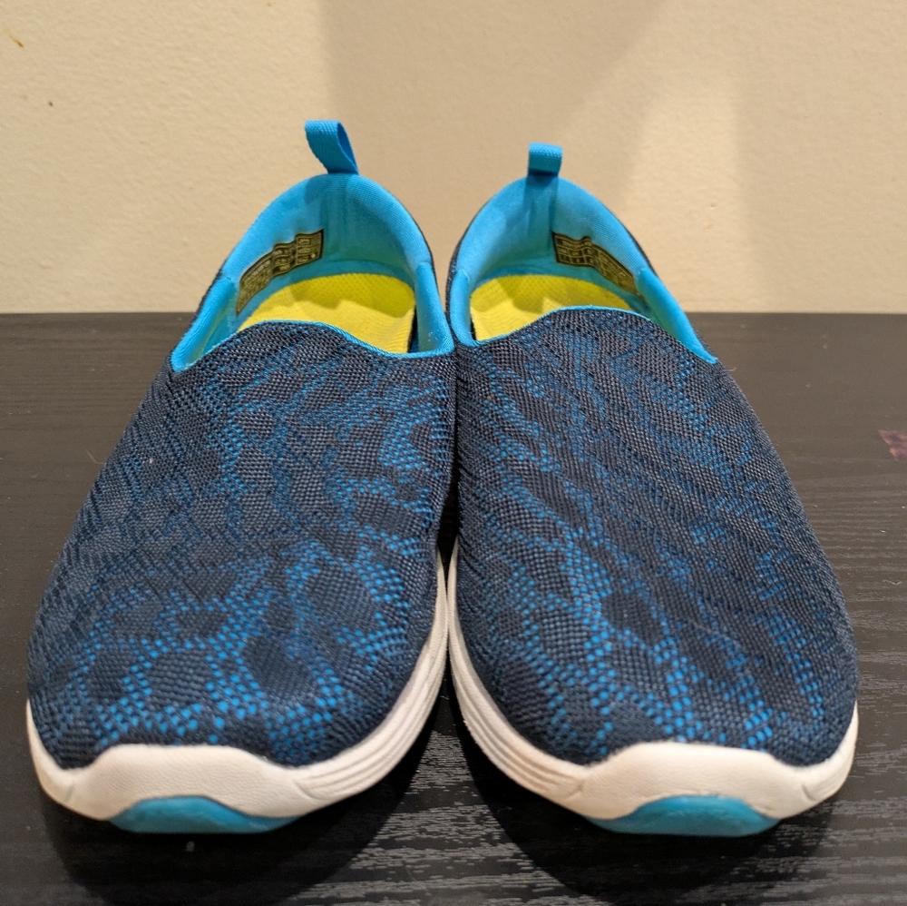 Vionic Kids Blue Patterned Slip-On Sneakers Size 7